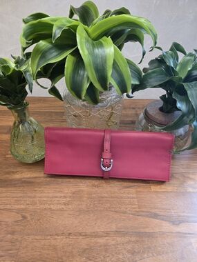ROYCE New York Leather Travel Jewelry Roll Organizer Red